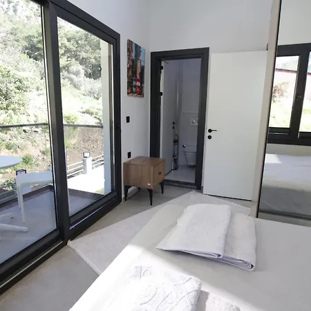 Marin Villalari Villa-1 فيلة موجلا